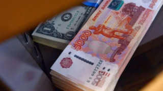 dolar-rubli_xjkhm.jpg