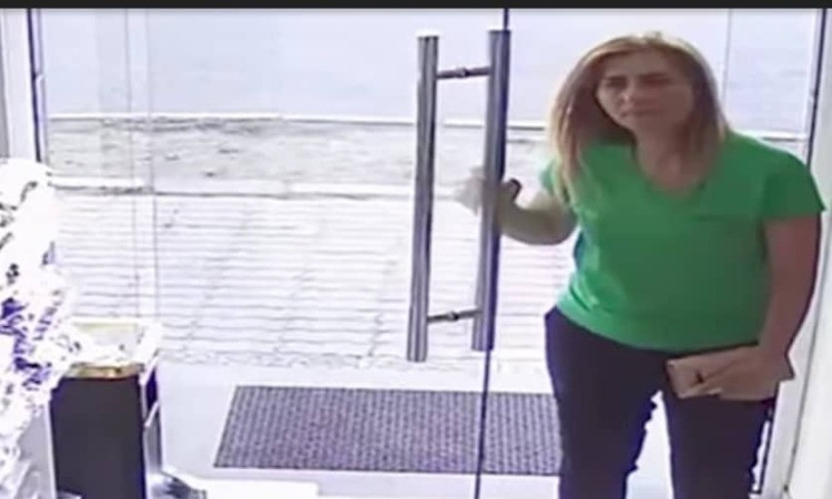voronvum-e-ays-andzy_PCKDc.jpg