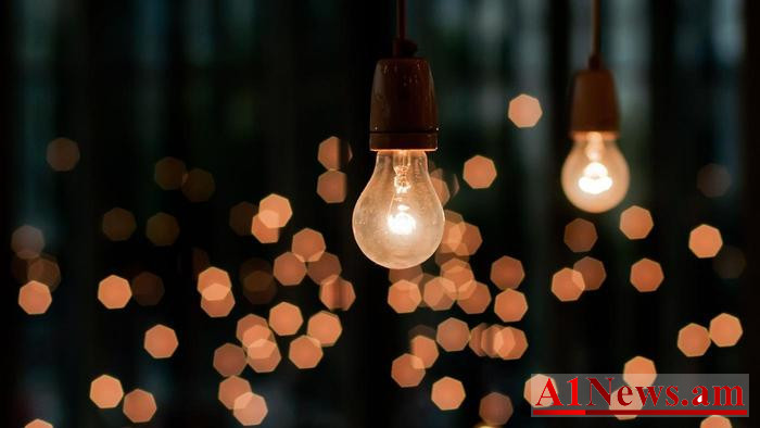 why-do-light-bulbs-explodecdfed3fd-f374-4fd8-a2ee-8ce04274ec155_1pM6s.jpg