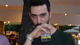b-5_3xGry.jpg