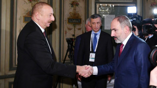 aliev-i-pashinyan-v-myunhene_aMFLs.jpg