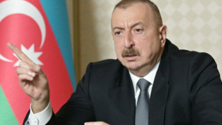 aliev_XROBU.jpg