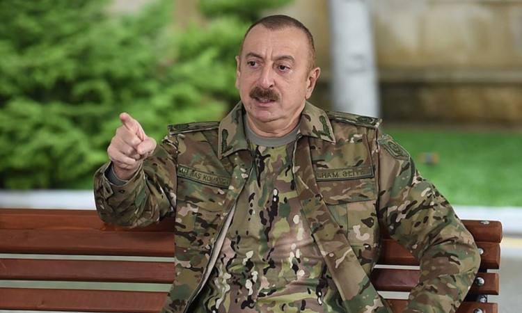 alievy-sparnum-e-hayastanin-1_nT8Xw.jpg
