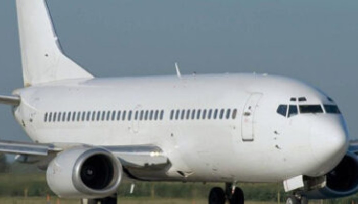 b-12_U8esz.jpg