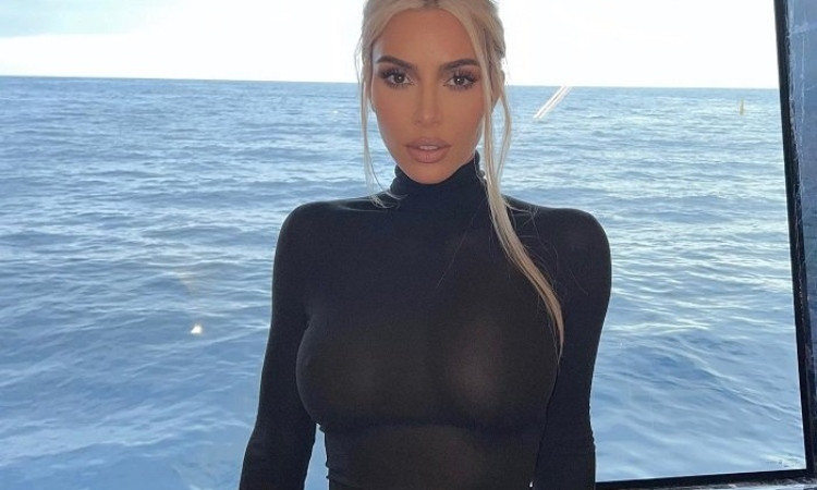 kim-kardashian_ELhkM.jpg
