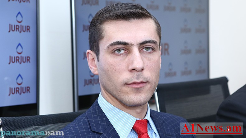 odijermastitchannashockhumerekgisherhasele-30-iararatyandashtum-18a-22gagiksurenyan20965_mZtK0.jpg