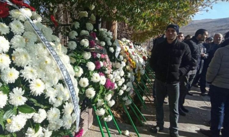 kadrer-huxarkavorutyunic_TsDOs.jpg