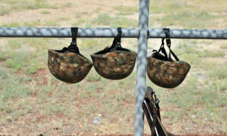 haykakan-koghmy-uni-49-zoh_prixr.jpg