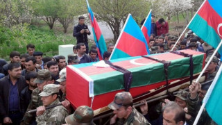 haytni-e-hakarakordi-zoheri-tivy_a9NmH.jpg