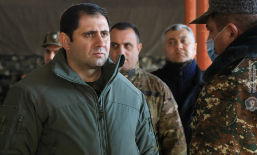suren-papikyan-pn_Oq-Up.jpg