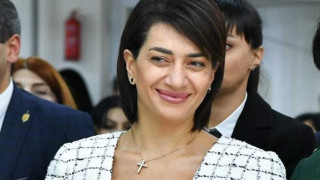 anna-hakobyan-2_E9RZH.jpg