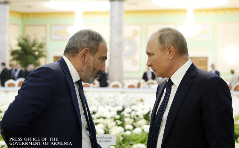 nikol-pashinyan-putin-12_IQfde.jpg