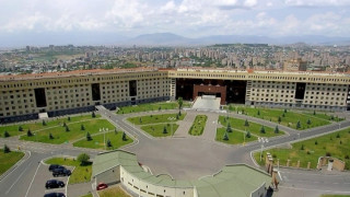hh-pn_BaOYa.jpg