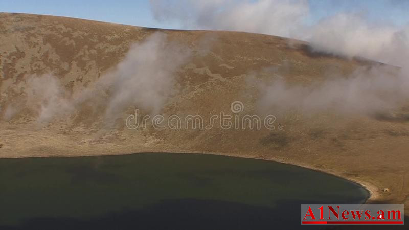 clouds-sev-lake-black-lich-armenia-83760623_hyAXu.jpg