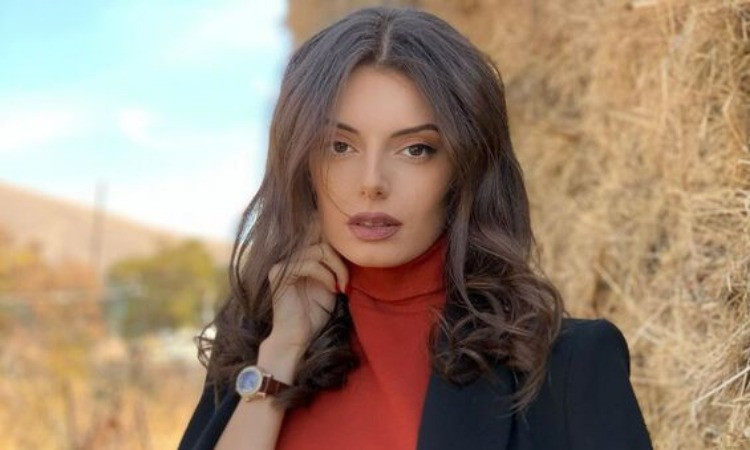 lilit-muradyan_kJLdW.jpg