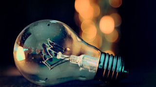 light-bulb-3535435480_29g8e.jpg