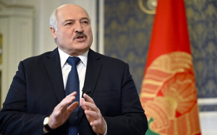 lukashenko_no9-Y.jpg