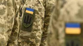 ukrainakan-koghmi-zoher_B992J.jpg