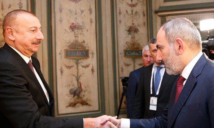 pashinyan-aliev_zCw5U.jpg