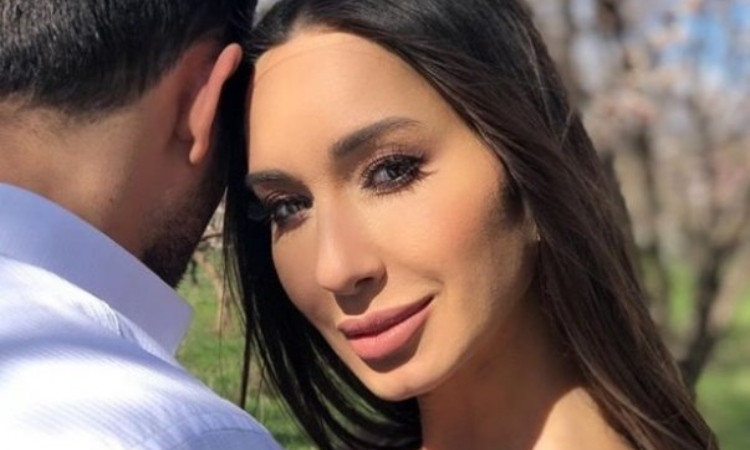 nazeni-hovhannisyan_0Z01q.jpg