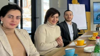 anna-hakobyan_YNxaI.jpg