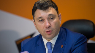 sharmazanov_6VRNF.jpg