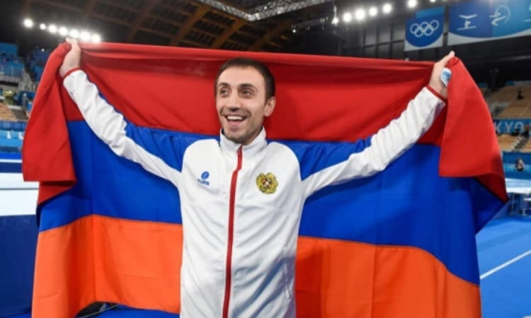 artur-davtyan_keIvn.jpg