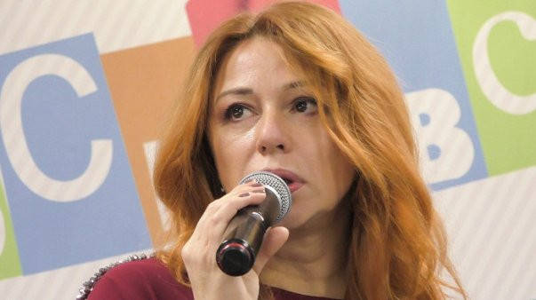 alyona_6dtr9.jpg