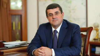 ah-ankaxutyan-mijazin-tchanach-n227465-1_3ANVj.jpg