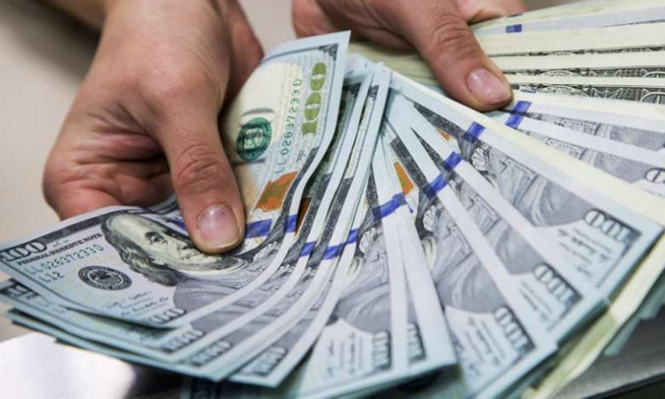 dolar_UoyAP.jpg