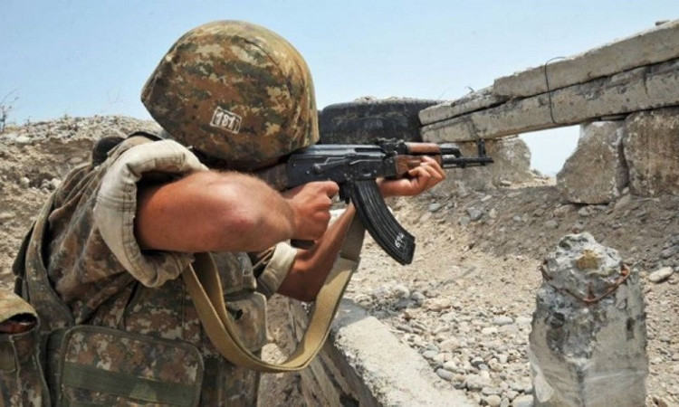 tshnamin-krakel-e_D9H45.jpg