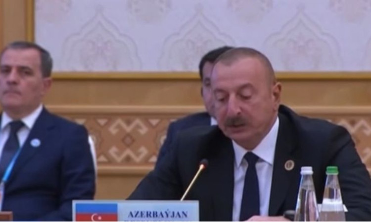 adrbejan-aliev_0V5_1.jpg
